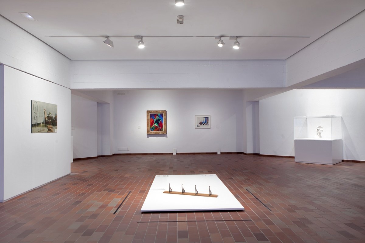 Installation view of “Endgame: Duchamp, Chess and the Avant-Garde,” 2016, at the Fundació Joan Miró.